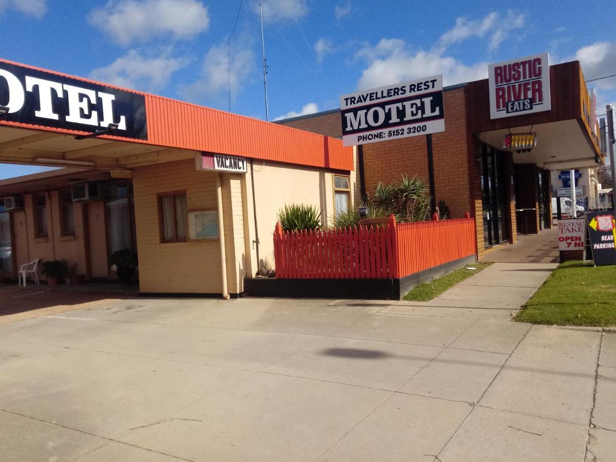 Travellers Rest Motel Bairnsdale Esterno foto